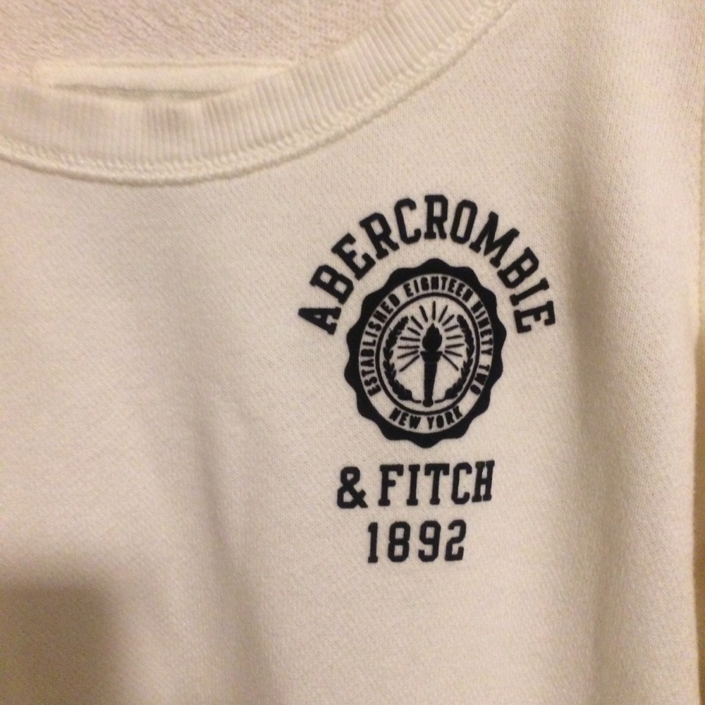 Abercrombie & Fitch Sweater